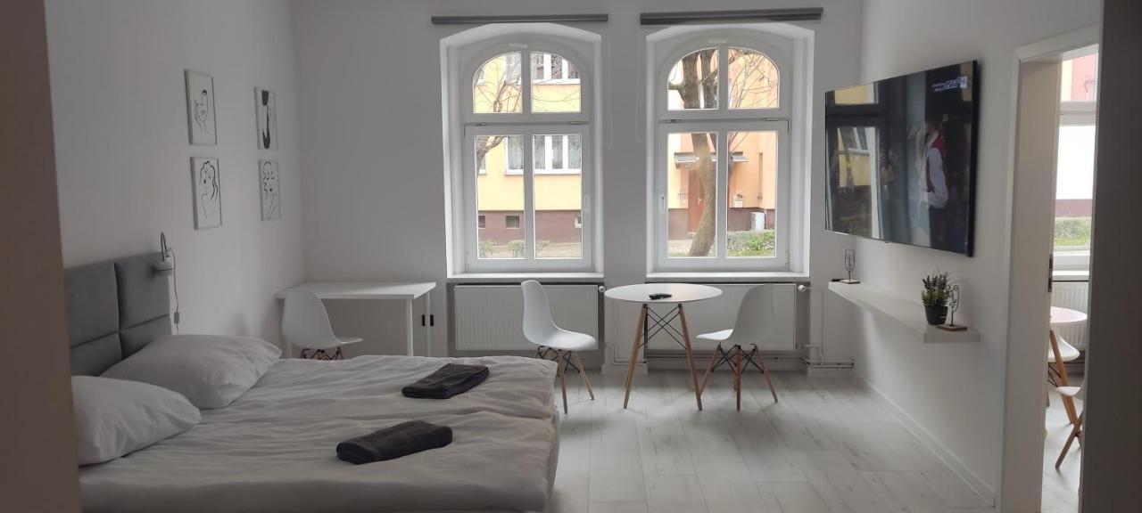 Apartament Na Weekend Świdnica Exterior foto